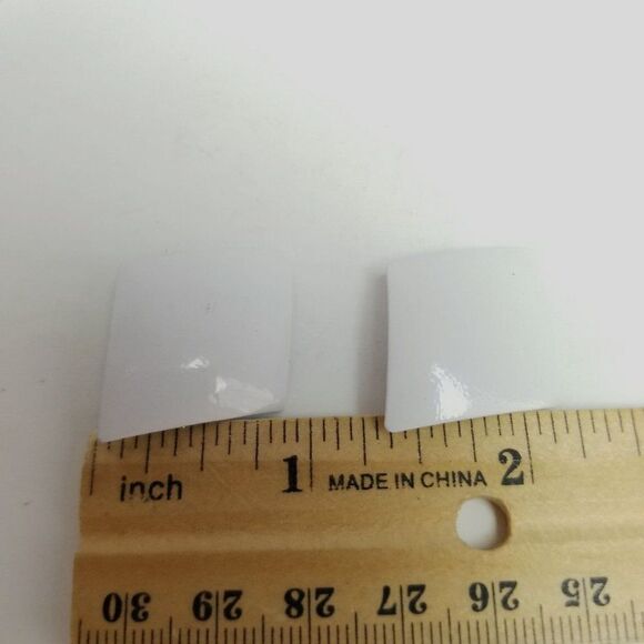 Vintage White Enamel Diamond Shape Clip On Earrings, Minimal Retro 80s Style - Picture 4 of 5